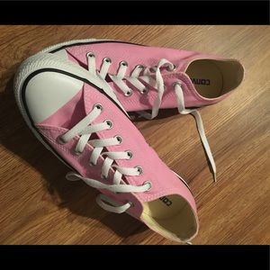 Light Pink Converse